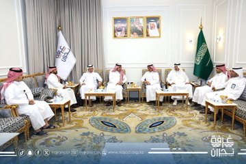 مدير فرع المركز الوطني لتنمية الغطاء النباتي ومكافحة التصحر يزور الغرفة