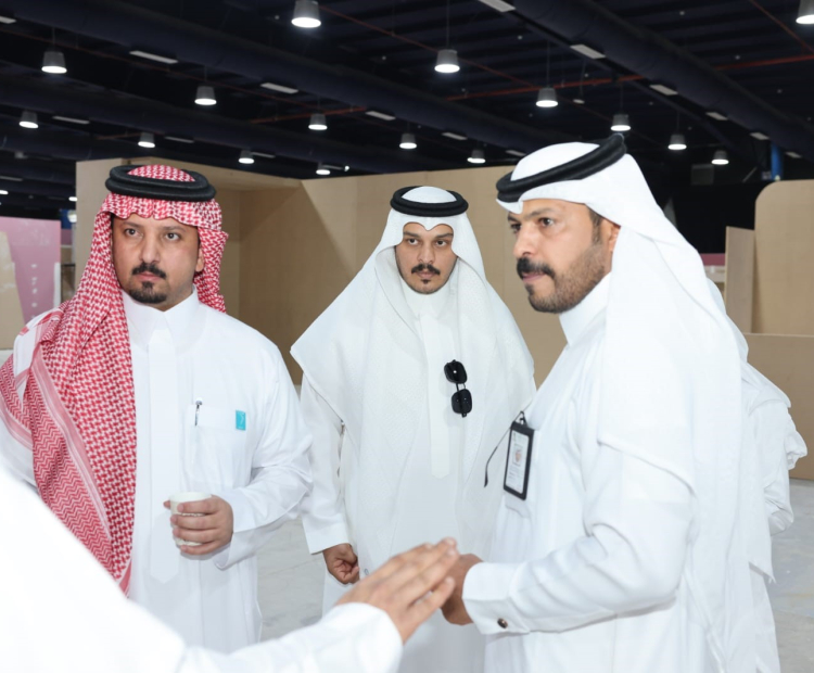 Al-Mukhlis also received Eng. Youssef Al-Hutailah, the Deputy Mayor of Najran Region for Investment.